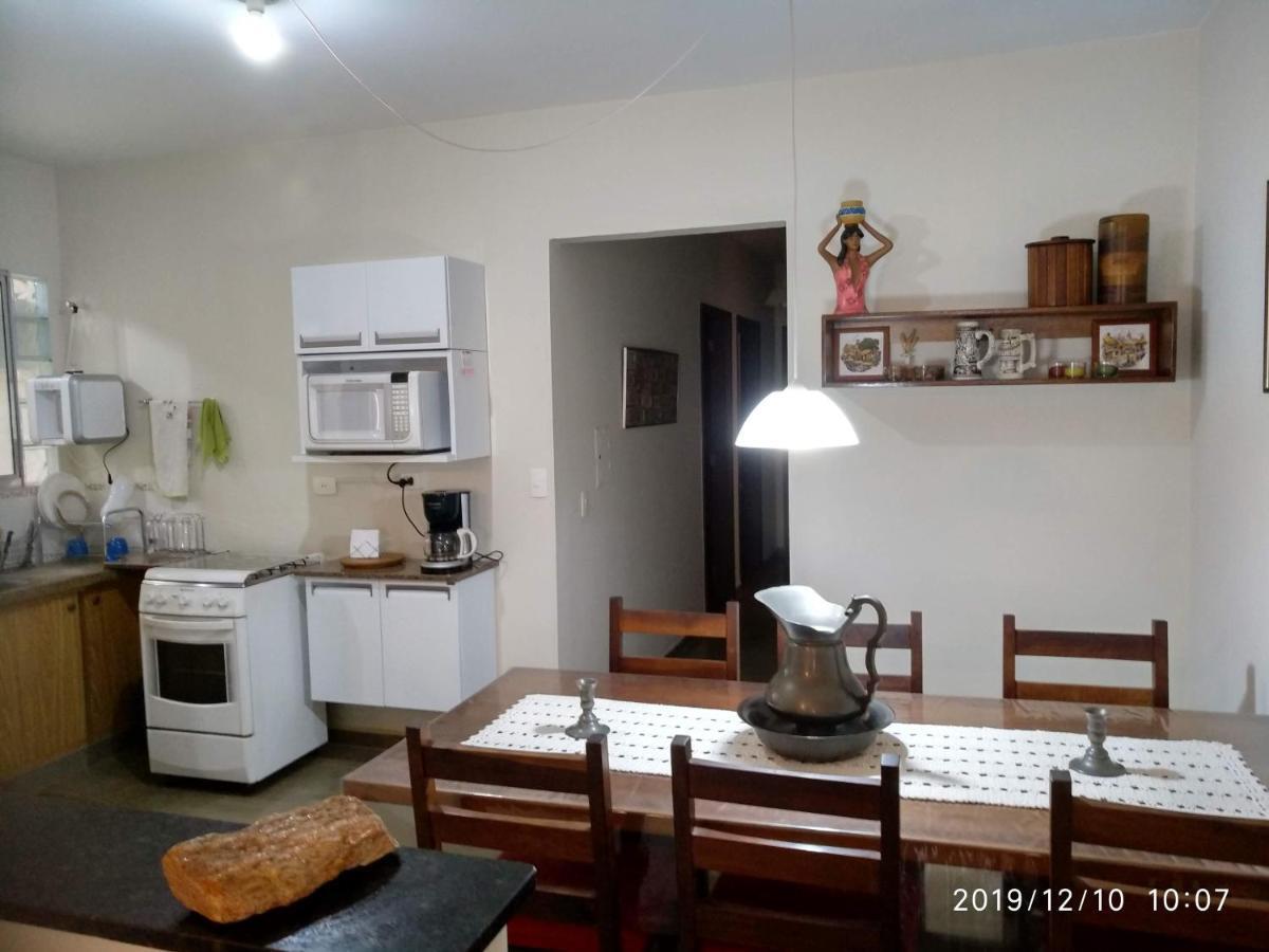 Casa 230 - Pousada & Hostel Пірасікаба Екстер'єр фото